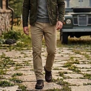 Huckberry Flint and Tinder 365 Chino Pants Straight Fit 32x34 Khaki Tan Stretch